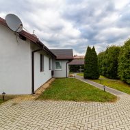 Dom na sprzedaż