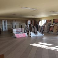 Hala na sprzedaż